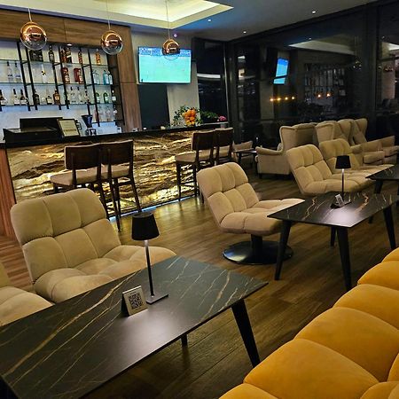 Glorius Hotel Veles Exterior foto