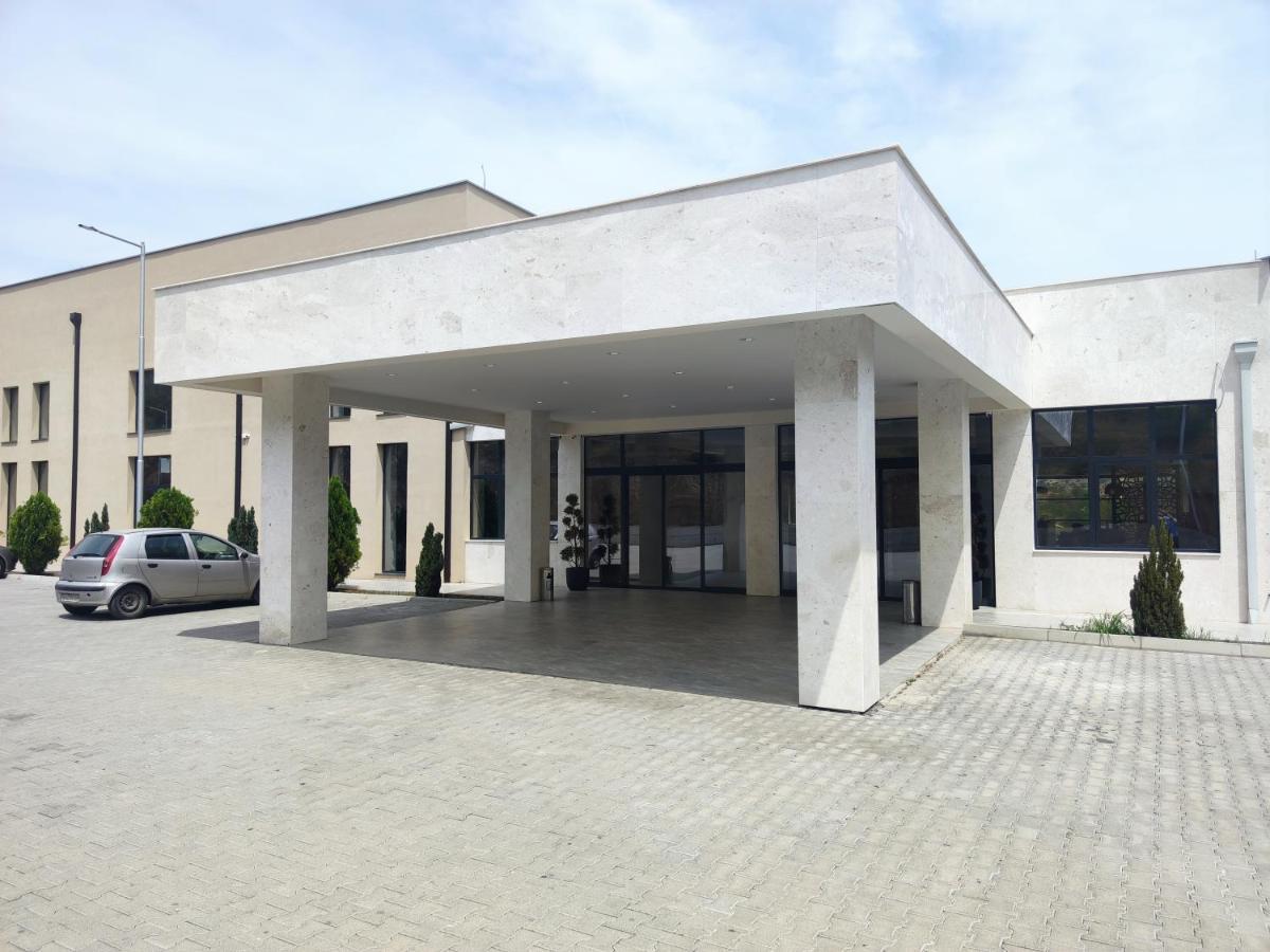 Glorius Hotel Veles Exterior foto